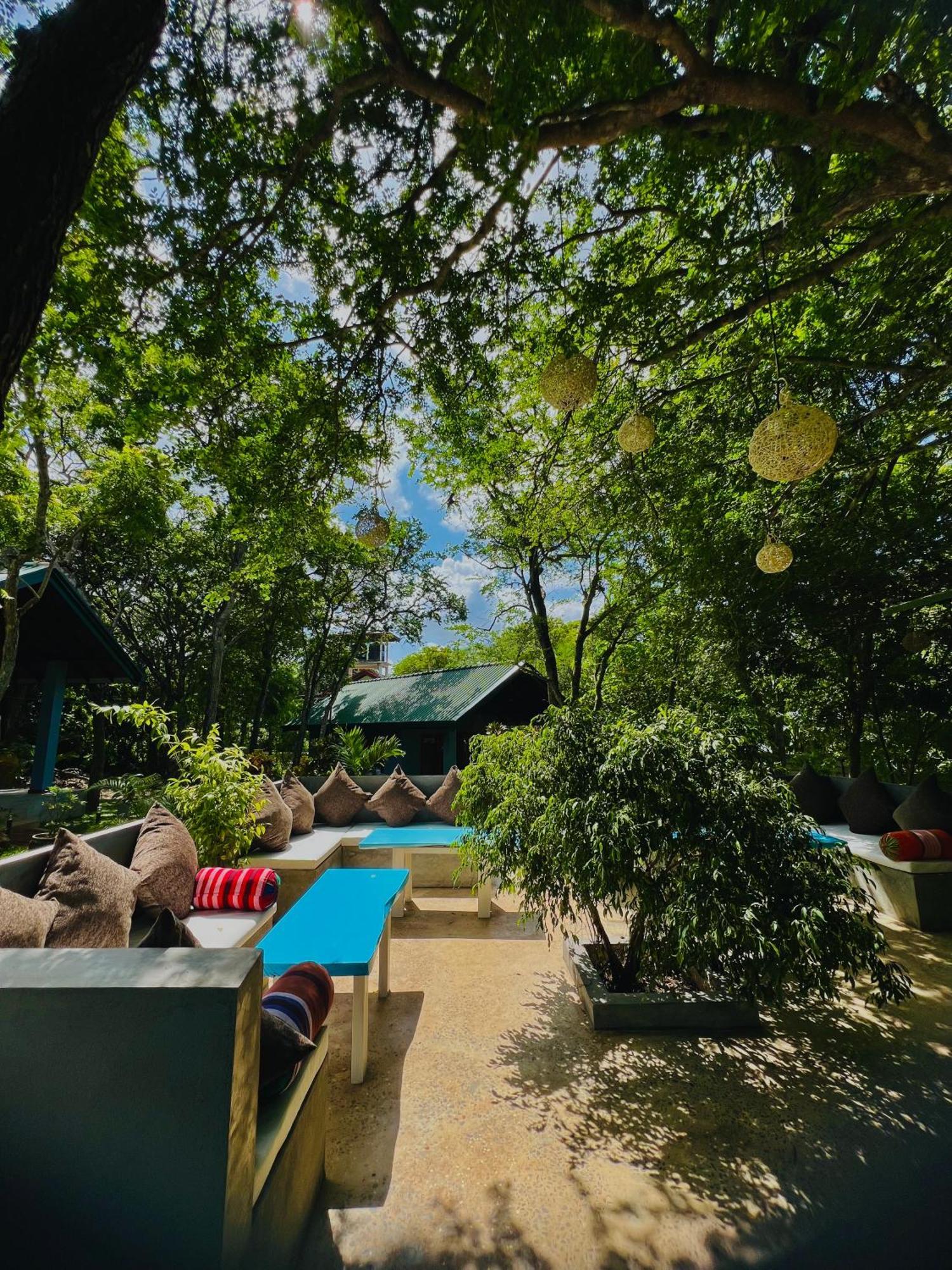 Maritime Nest Cabanas Тангалле Екстер'єр фото