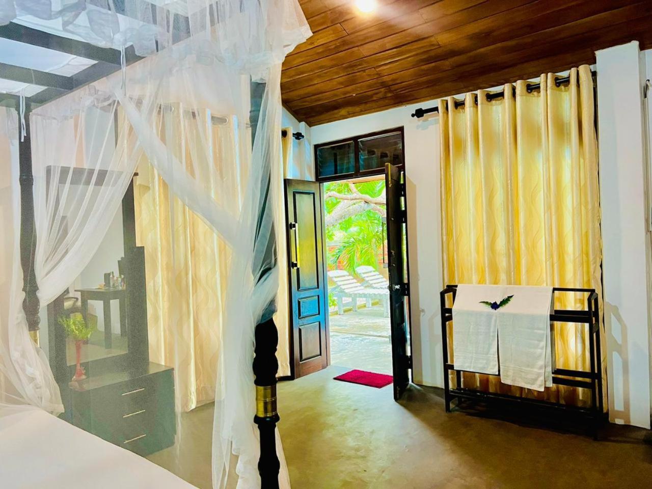Maritime Nest Cabanas Тангалле Екстер'єр фото
